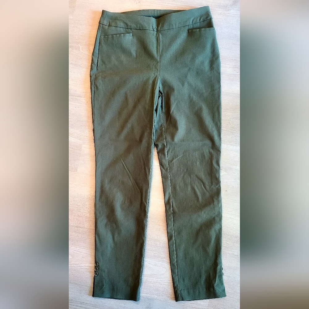 Chico's green dress pants